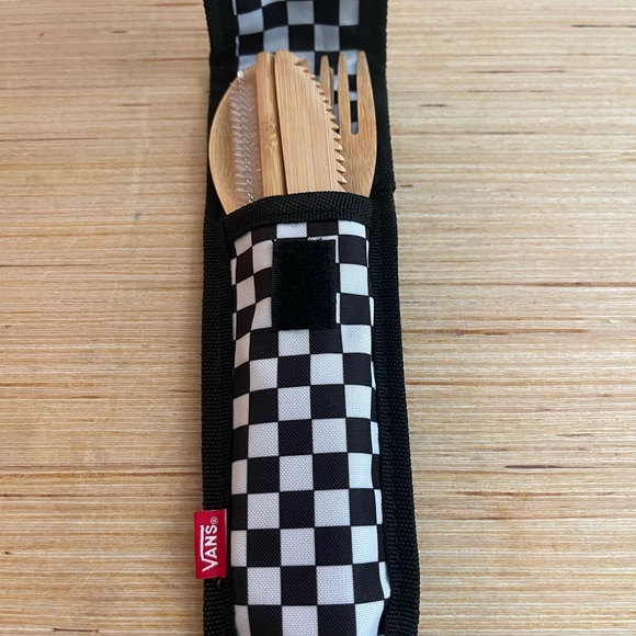 NWOT - Vans Kitchen Utensil Set - Picture 3 of 3